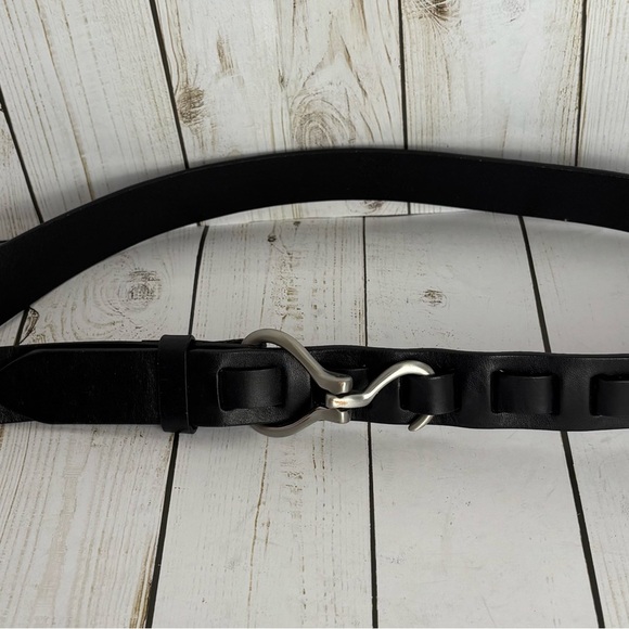 TRE VERO Equestrian Leather Belt. Silver Hardware. Size Large. main image 7